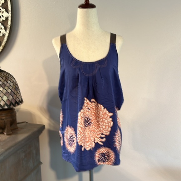 Tea and Honey - Silk Tank - Picture 4 of 7